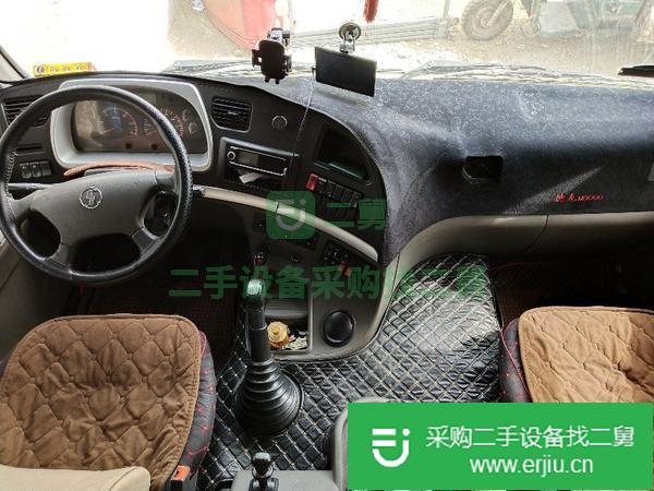 出售二手德龍M3000前四后八冷藏車