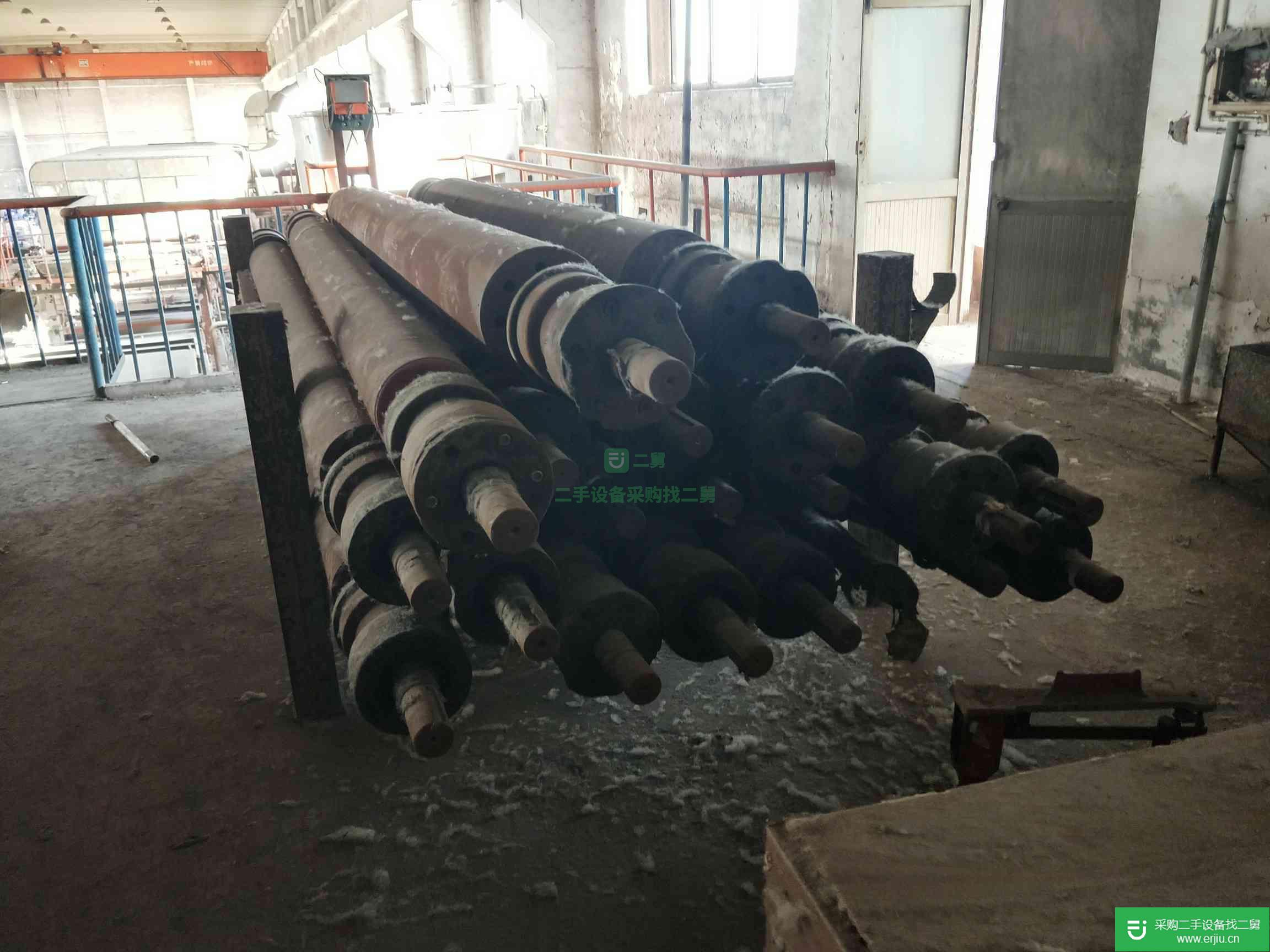 出售二手2400水平氣動卷紙機