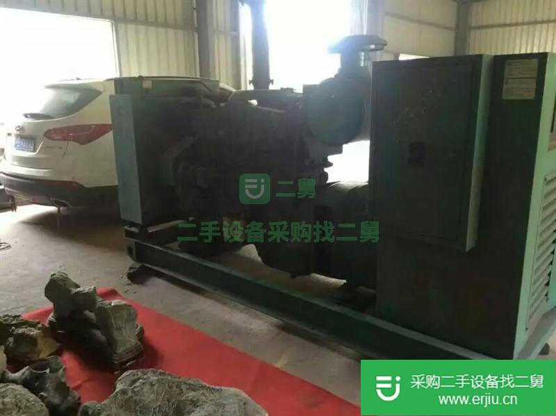 出售285KW康明斯發電機組