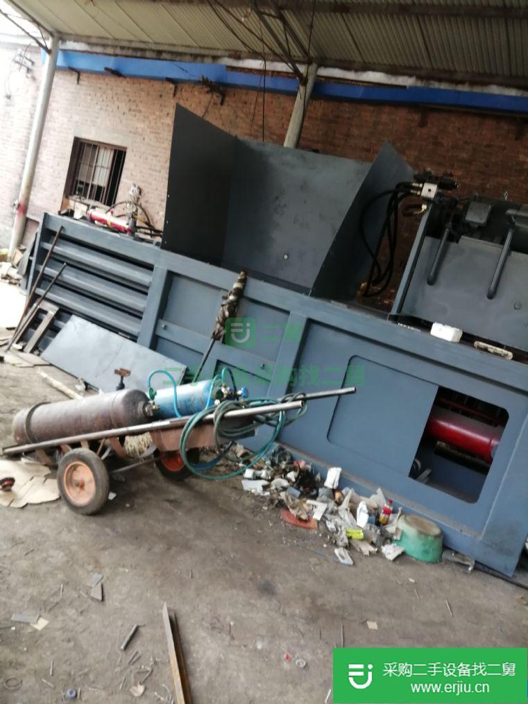 出售二手120型帶門打包機