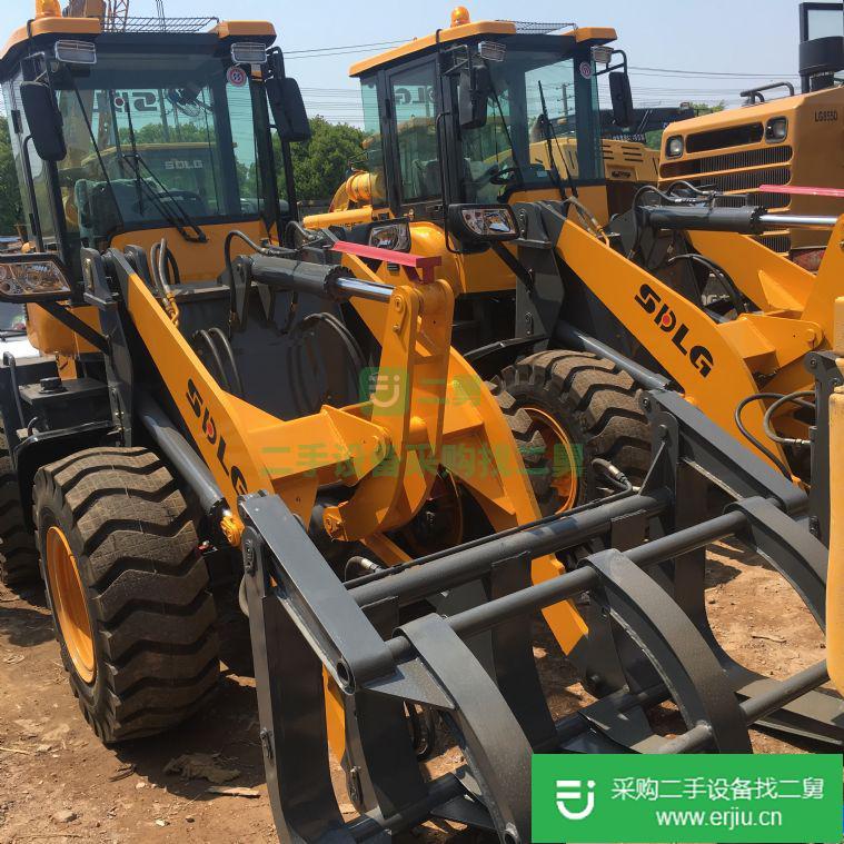 出售二手臨工20夾抱裝載機