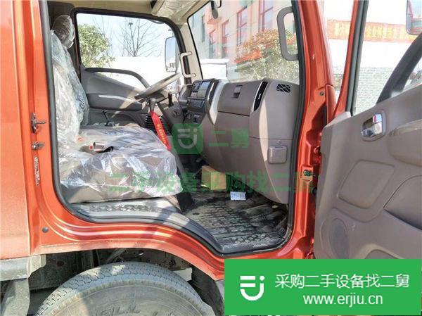 出售二手福田歐馬可S3排半冷藏車