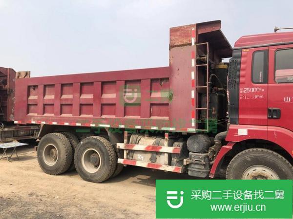 出售二手德龍后八輪渣土自卸車國四排放大箱長度5米8