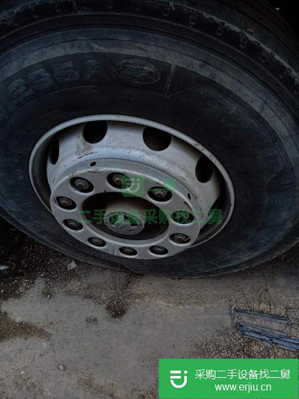 出售年二手解放JH6牽引車 460馬力