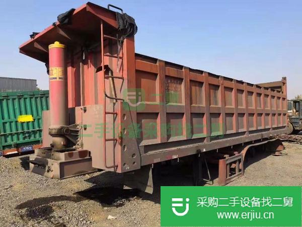 出售二手8.5米后翻半掛車