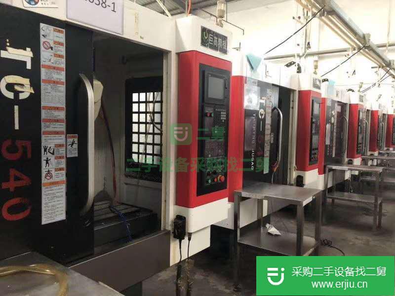 出售二手三菱M80鉆攻機21把刀伺服刀庫