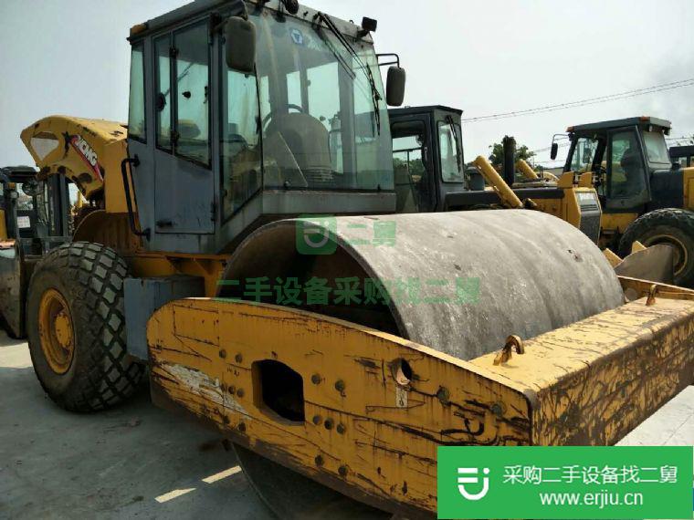 出售二手26噸振動壓路機