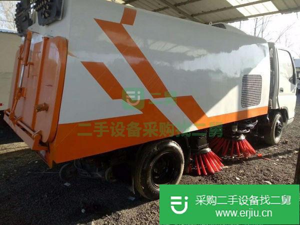 出售小型掃路車 全手續(xù)掃路車 大品牌掃路車