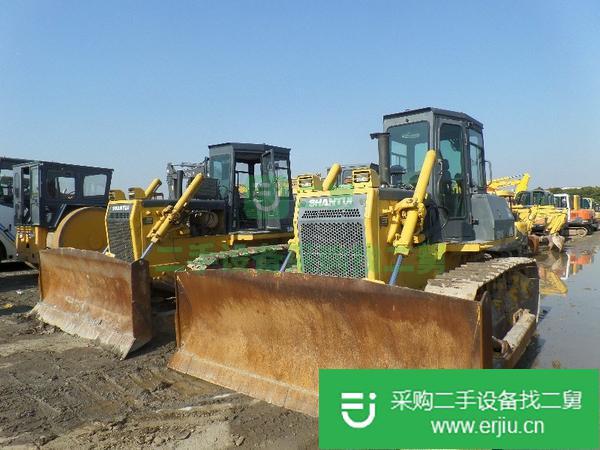 出售二手山推SD130干地/濕地推土機(jī)