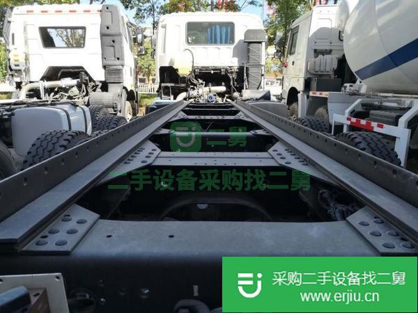 出售二手混凝土攪拌車九成新