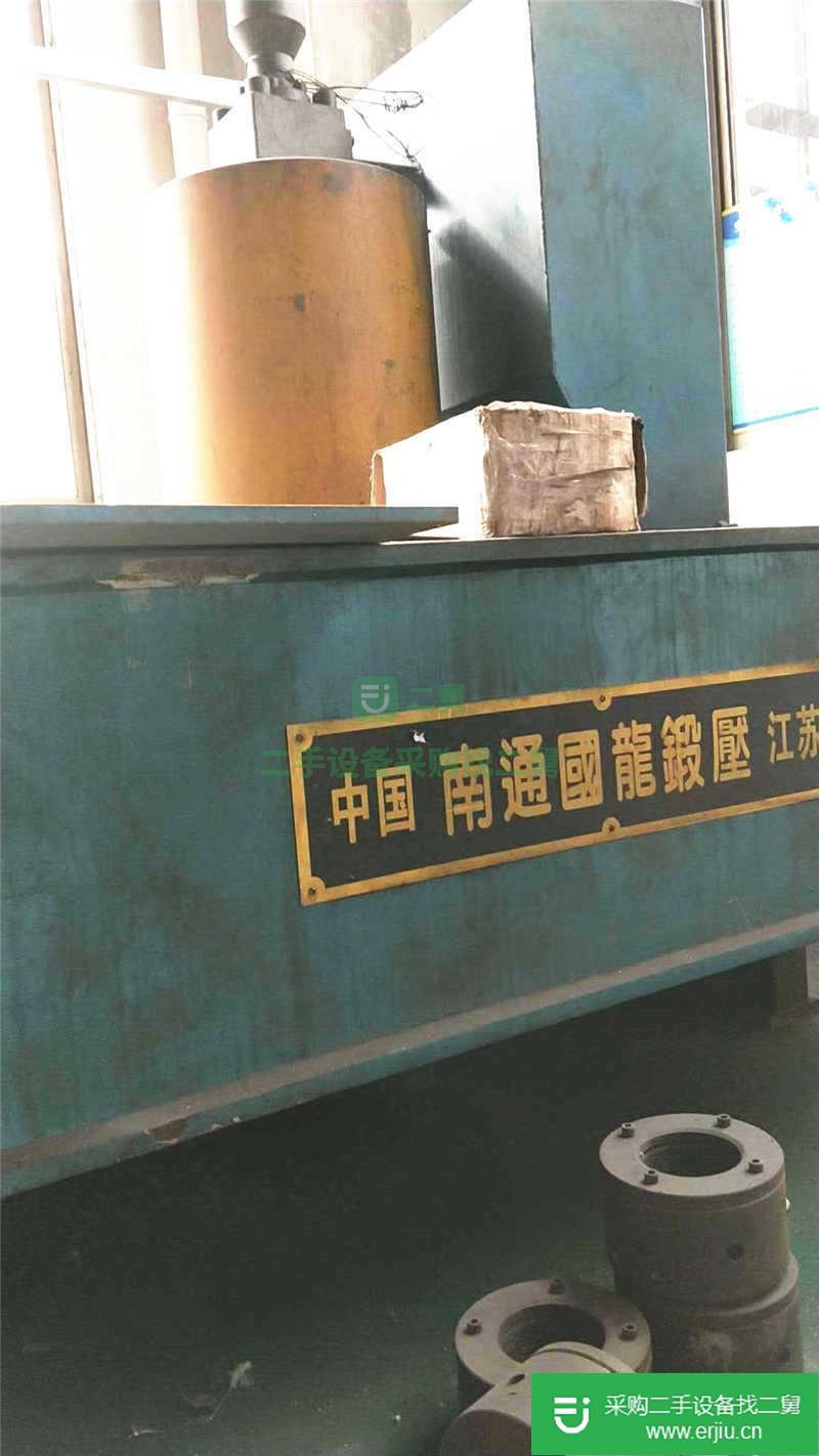 出售二手南通315噸大臺面四柱液壓機