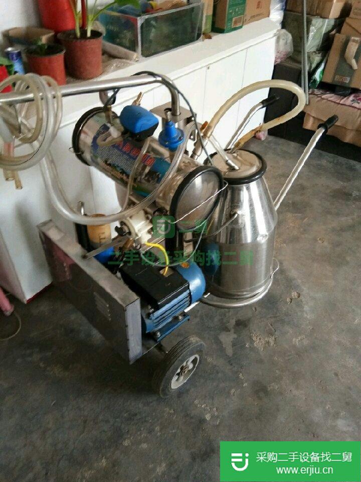 出售二手04不銹鋼雙桶真空罐擠奶機