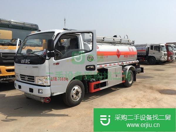 出售二手東風5噸油罐車