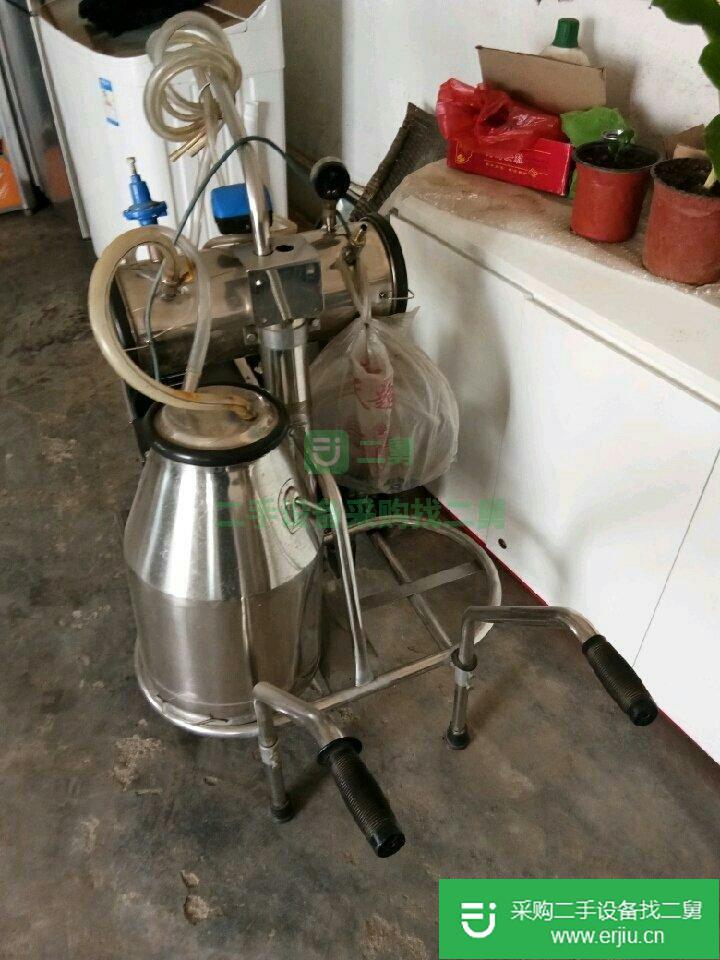 出售二手04不銹鋼雙桶真空罐擠奶機