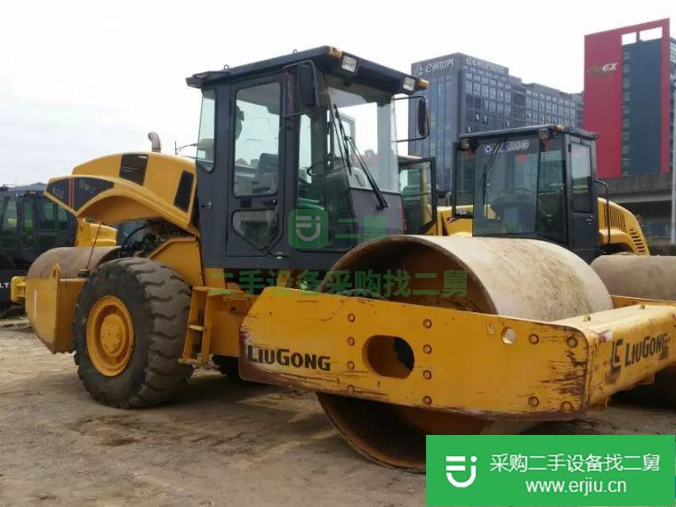 出售二手18噸震動(dòng)壓路機(jī)
