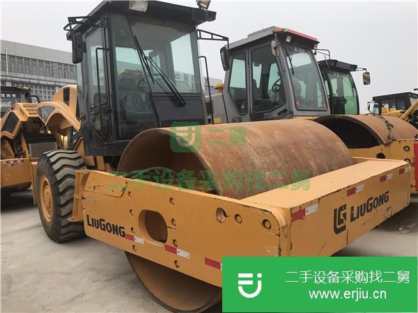 出售九成新徐工/柳工/龍工20噸/22噸振動壓路機