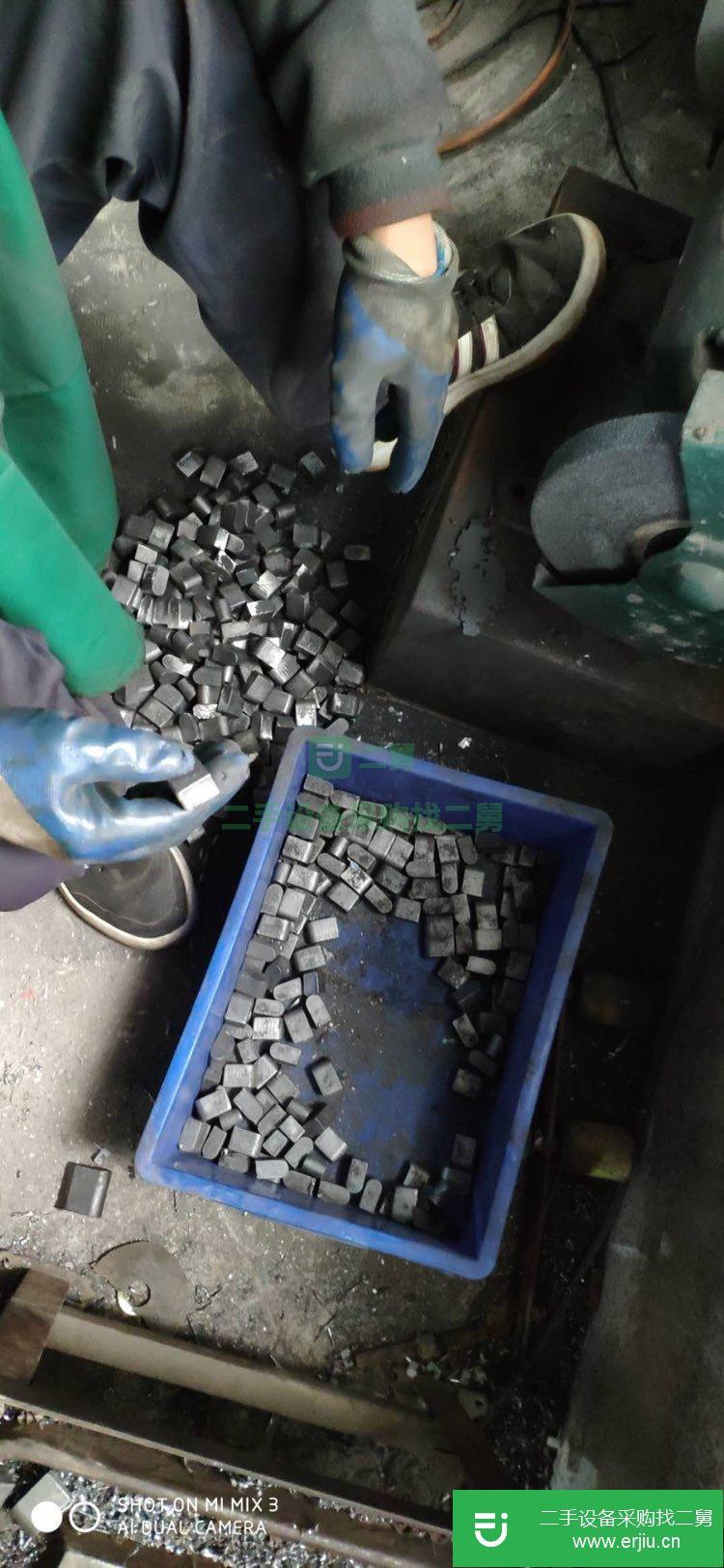 二手加工中心數(shù)控車床