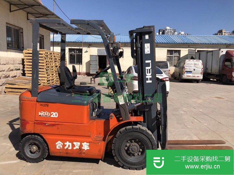 出售二手合力電動(dòng)叉車