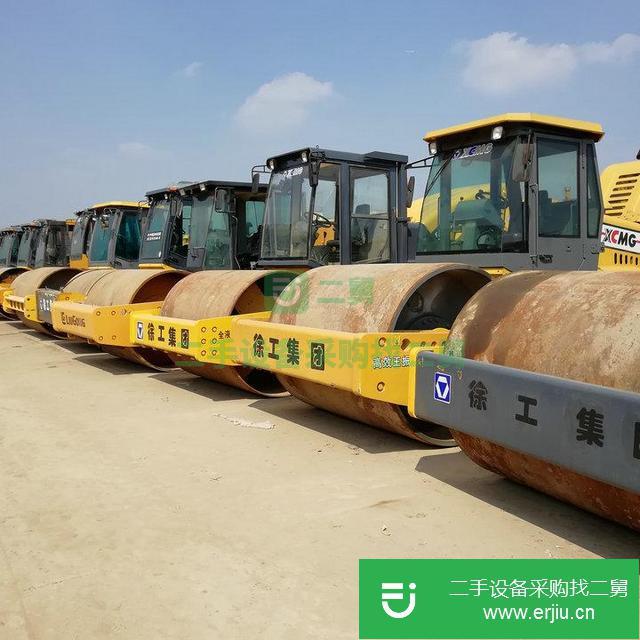出售二手22噸壓路機?