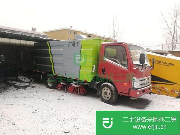 二手多功能東風掃路車
