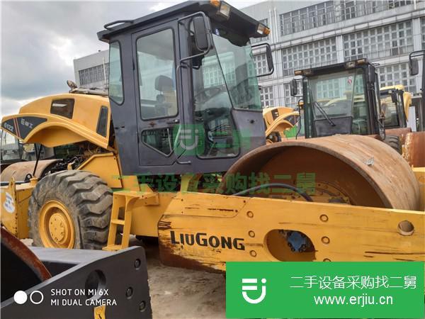 出售阿勒泰哈巴河轉(zhuǎn)徐工/柳工/龍工20噸/22噸26噸振動(dòng)壓路機(jī)