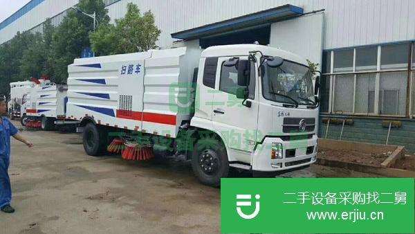 轉(zhuǎn)讓東風多利卡掃路車