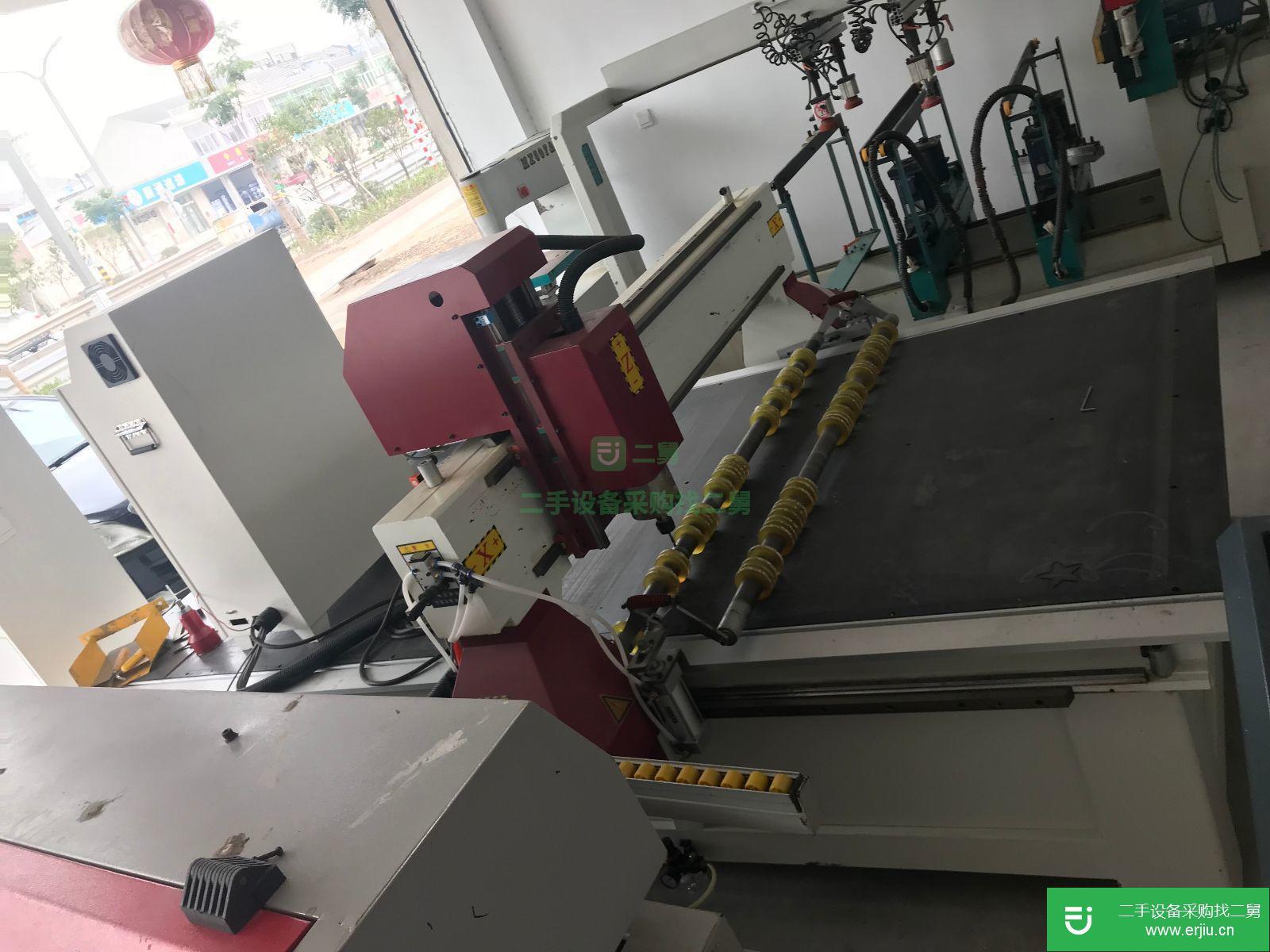 出售全套實木板式木工機械設備