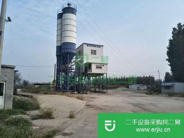 中聯90樓鋼結構配料機,四個100噸水泥倉