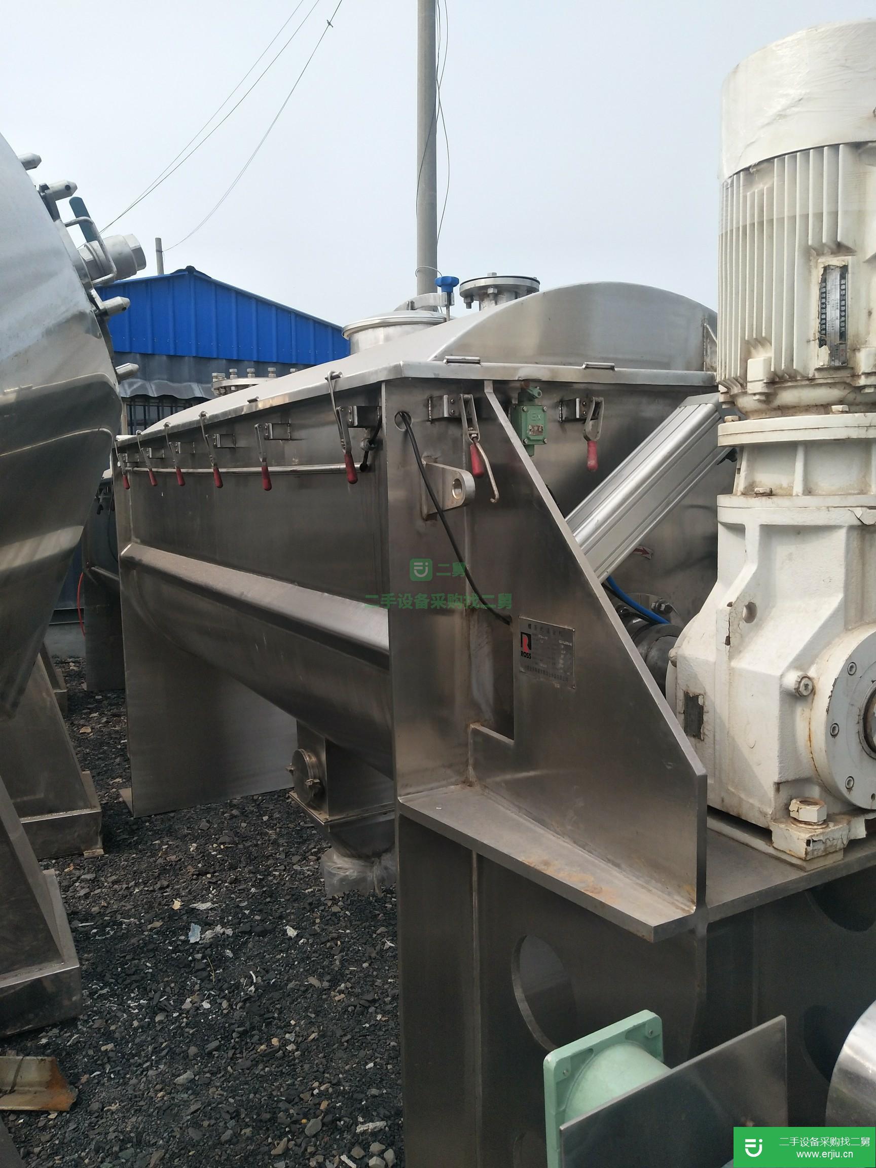 轉(zhuǎn)讓二手螺條式混合機(jī)