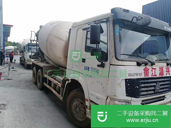 出售14年 大12方豪沃混凝土攪拌車