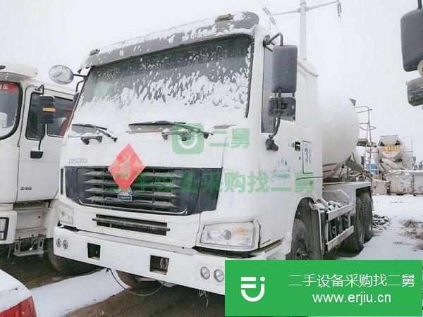 轉讓二手重汽豪沃大12方混凝土攪拌罐車