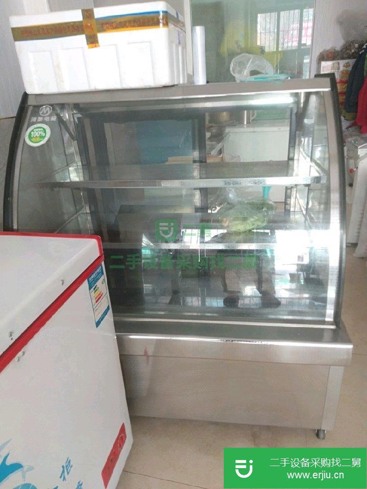 出售九成新的展示柜