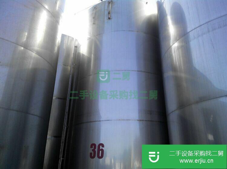 山東濟寧出售2016年九成新的二手不銹鋼儲罐