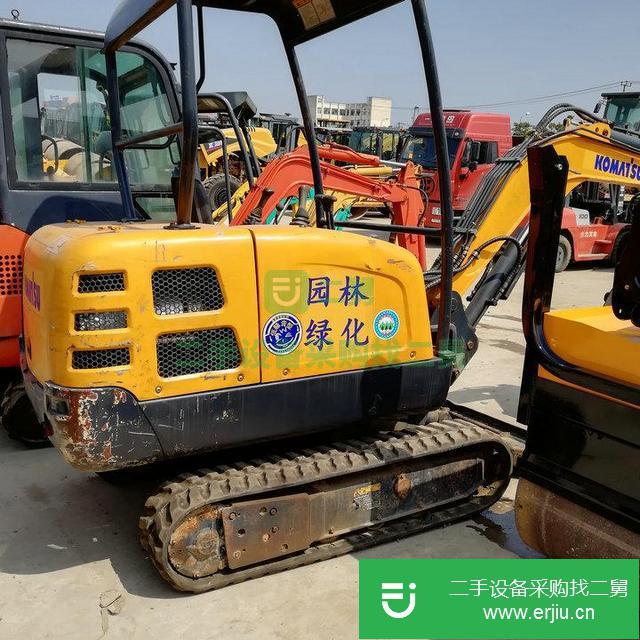 出售二手九成新挖掘機(jī)
