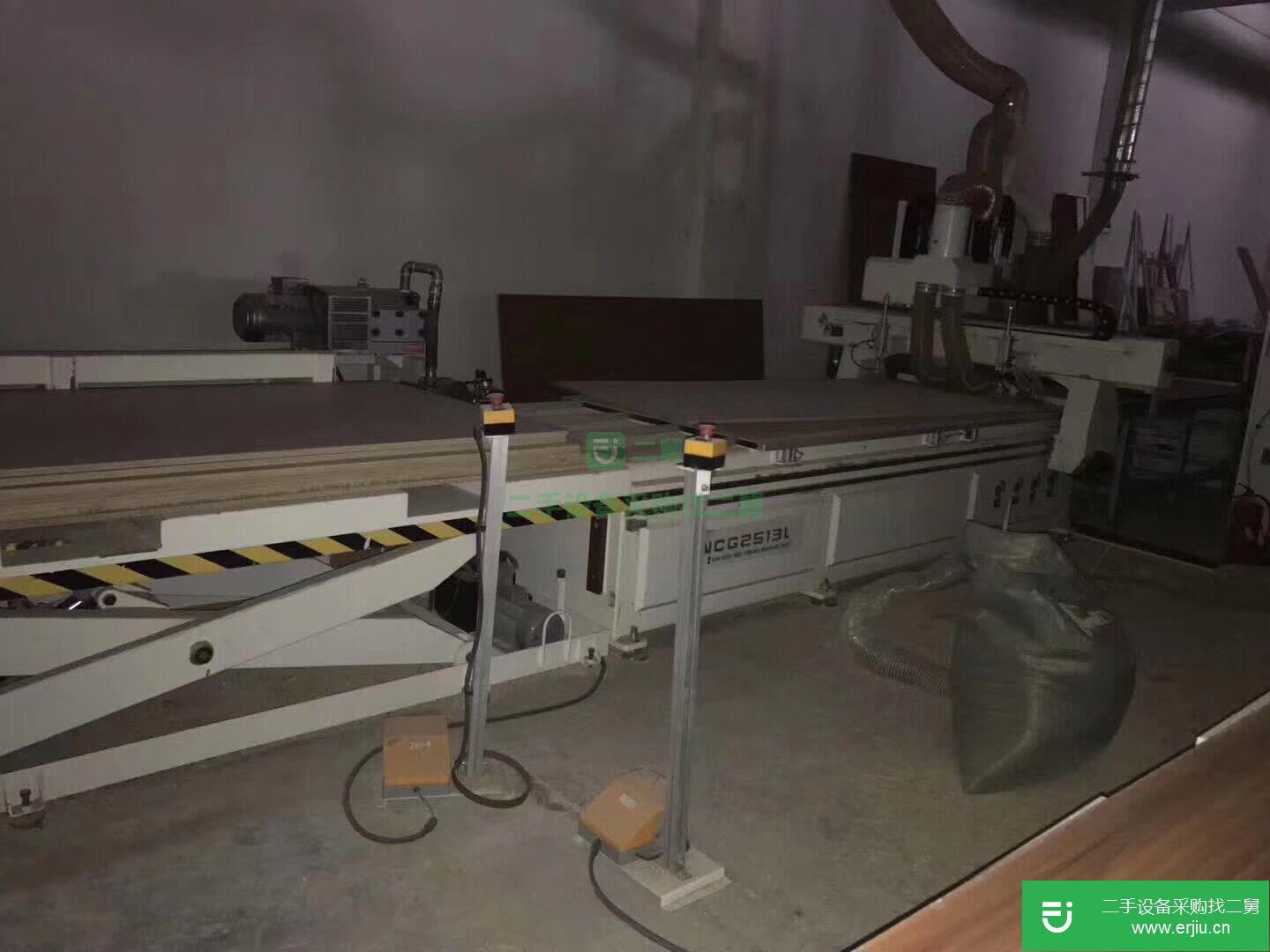 出售二手CNG2513加工中心