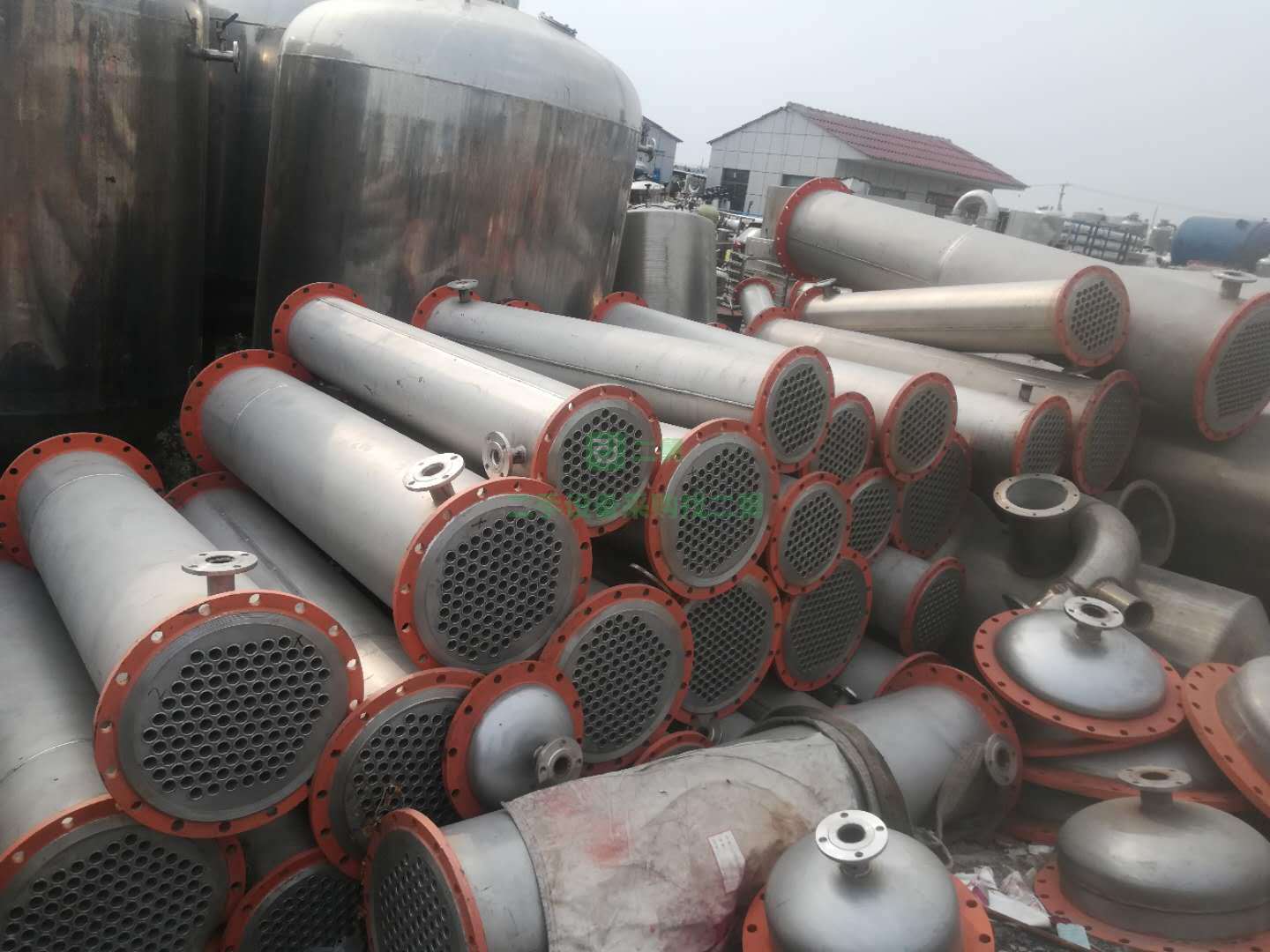 二手優質冷凝器10-200平方每方350元