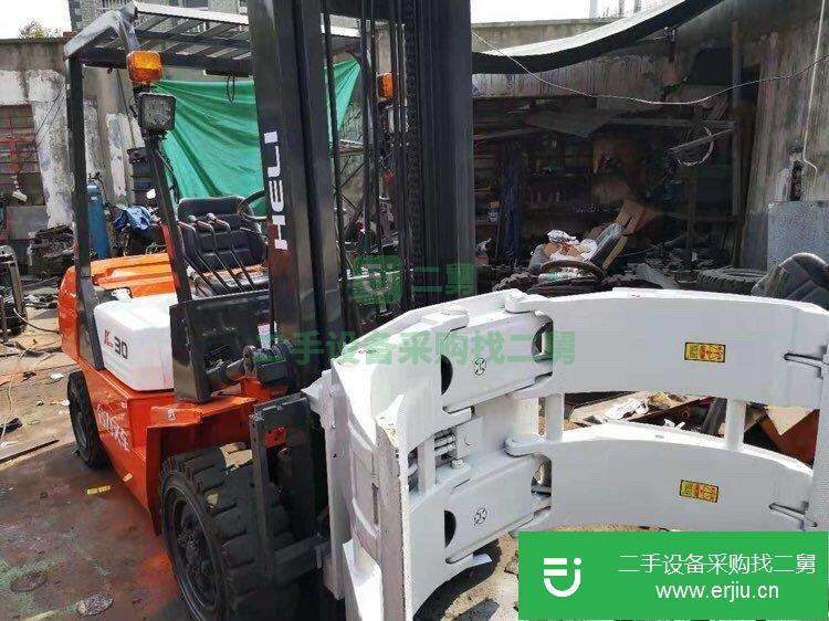 出售二手自動(dòng)擋柴油叉車(chē)