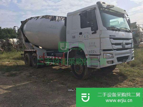 出售14年豪沃國四后八輪最大的罐車,能拉16方
