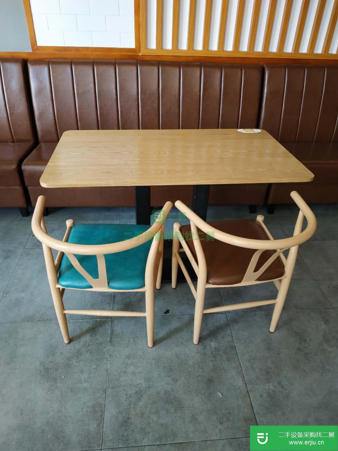 出售二手餐飲桌椅沙發廚具