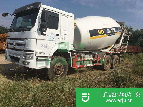 出售14年豪沃國四后八輪最大的罐車,能拉16方