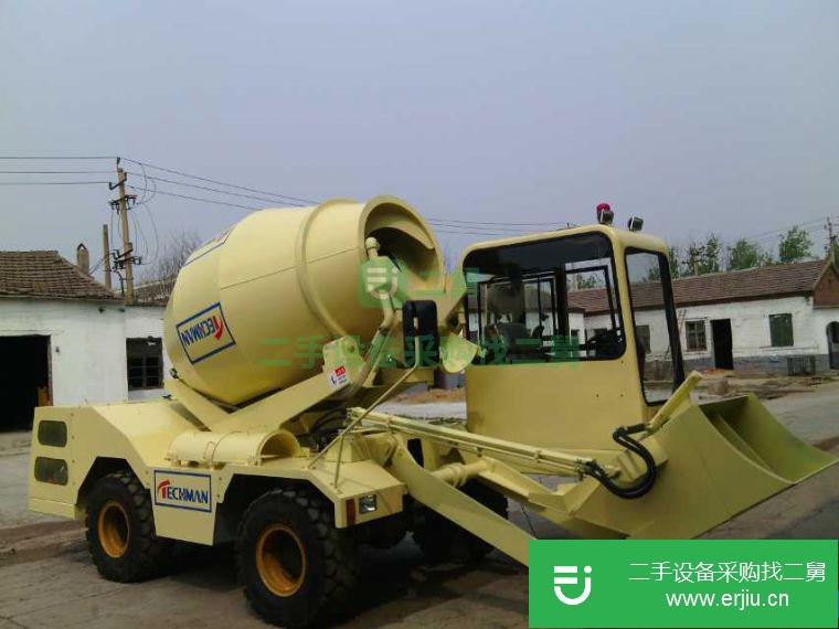 供應1.6方自上料攪拌車