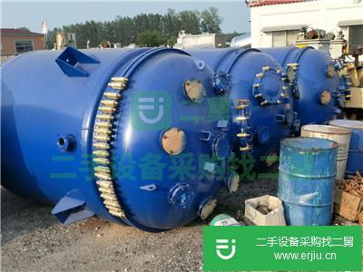 出售二手5噸搪瓷反應釜九成新，山東濟寧出售