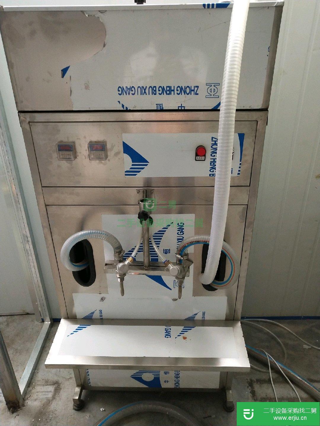 出售二手半自動液體罐裝機