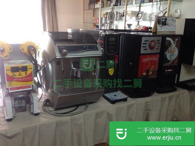 出售商用奶茶店設(shè)備全自動封口機
