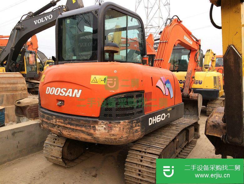 出售二手斗山 DH60-7 挖掘機