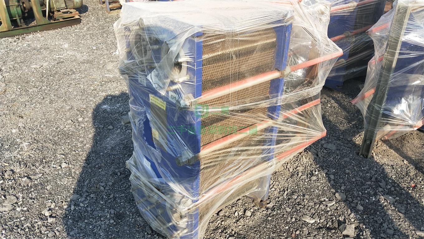 出售二手優質不銹鋼板式換熱器300每平方9.9新