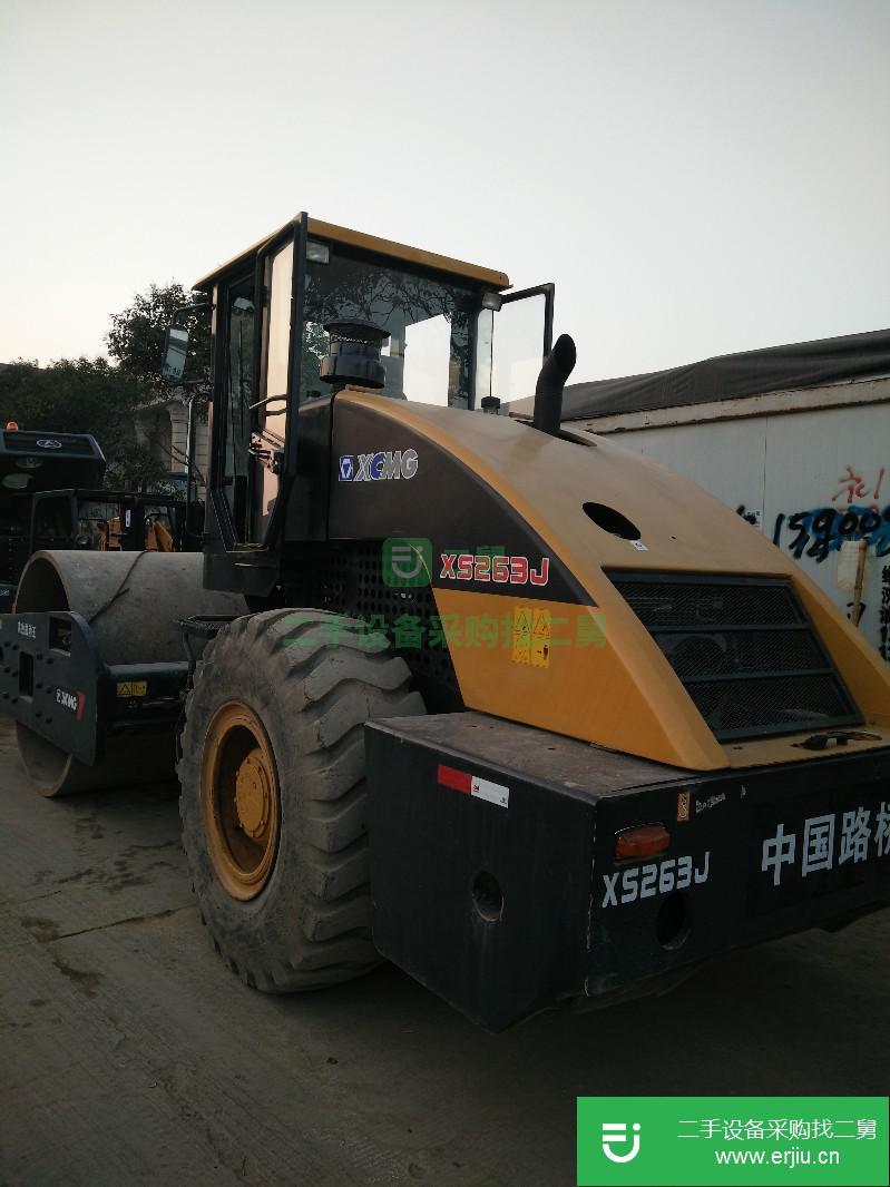 出售二手振動(dòng)壓路機(jī)