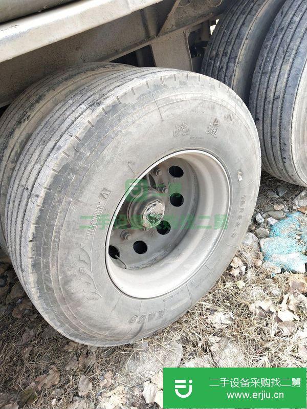 出售二手鐵皮58立方油罐車