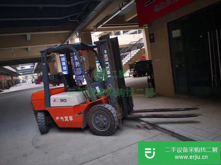 出售二手合力柴油叉車