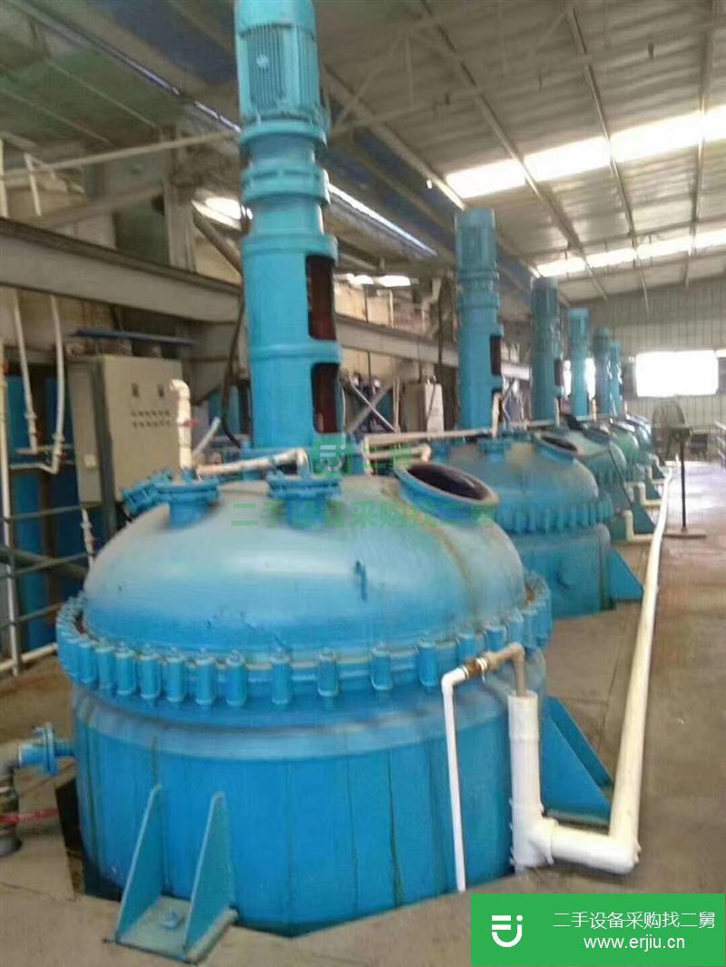 出售二手3000L電加熱搪瓷反應釜